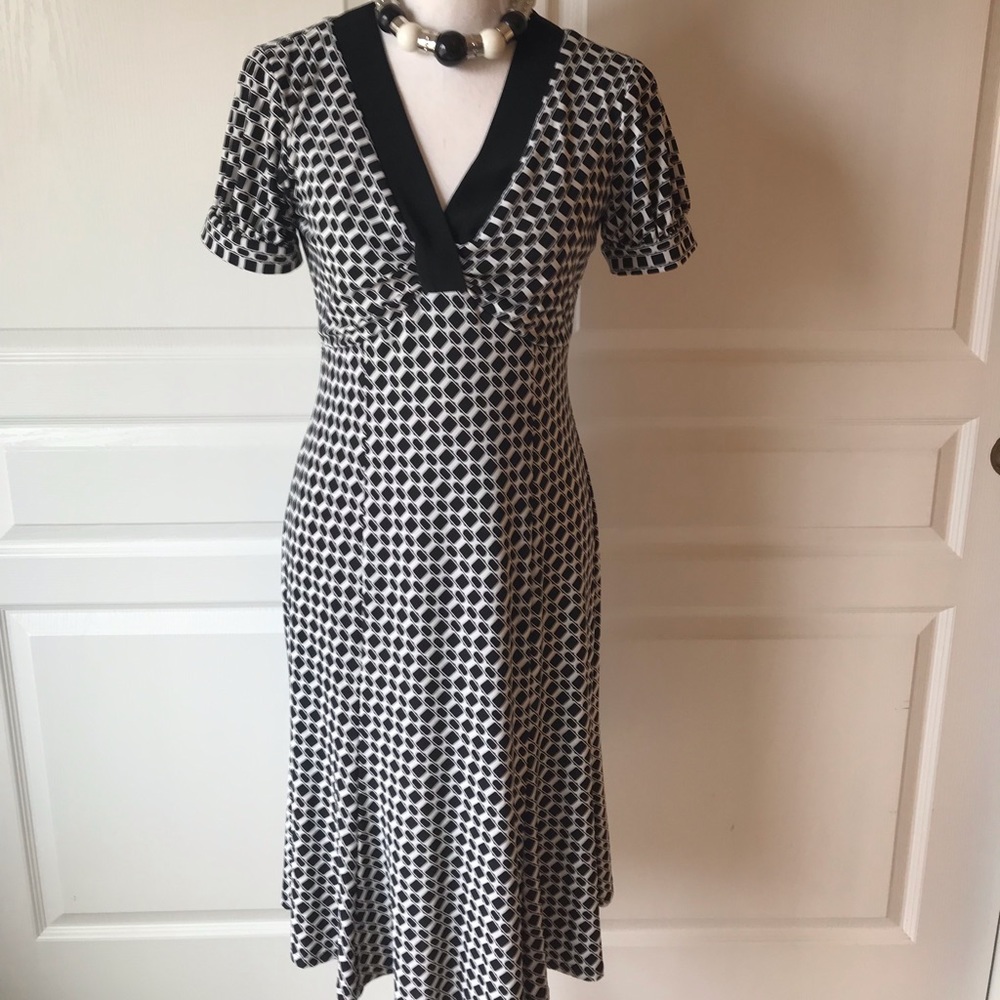 Evan Picone Empire Waist V-Neck Dress